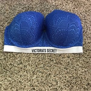 34DD Victoria secret bra